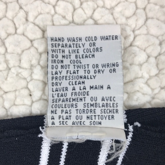 The Work Connection Sweater and Scarf - Picture 11 of 12